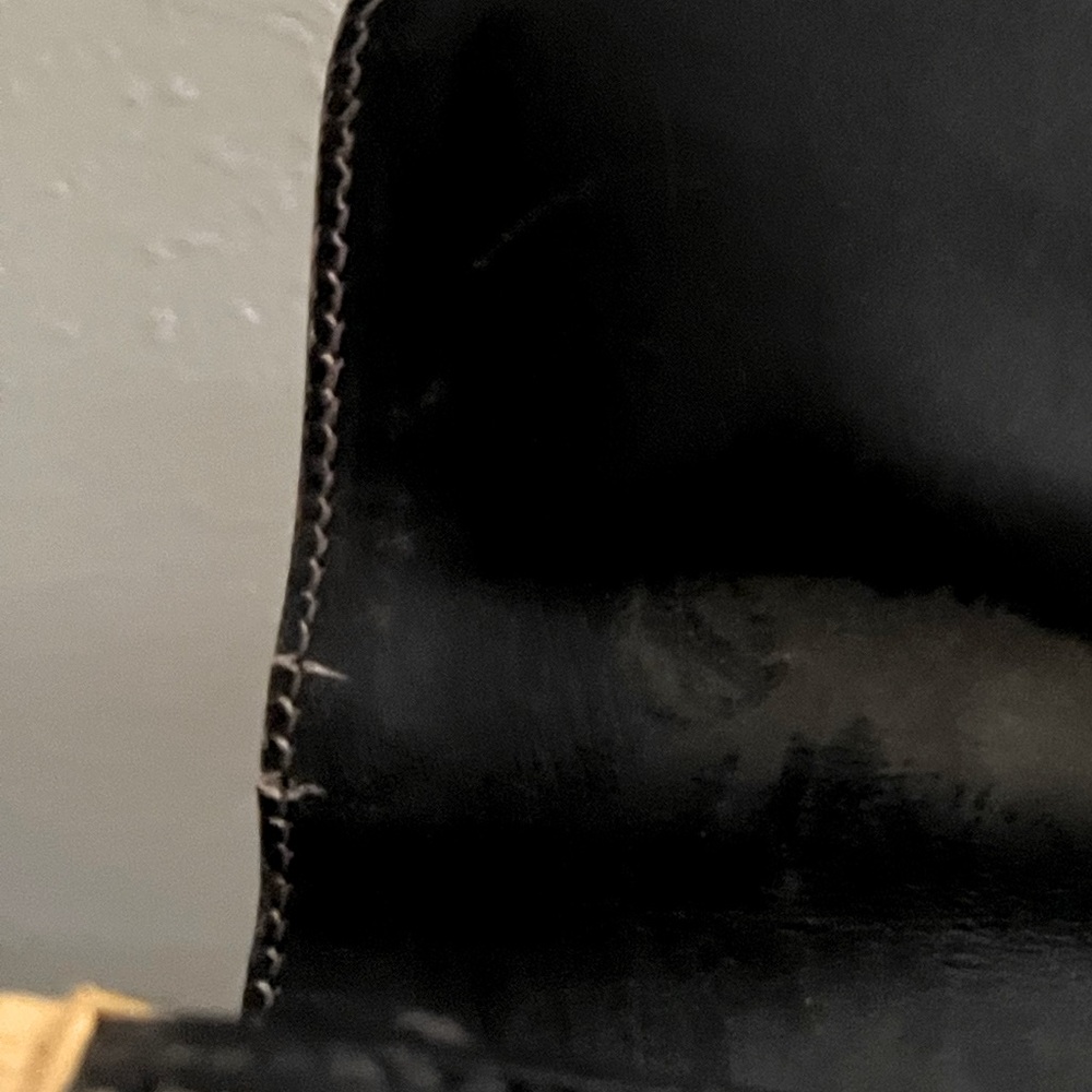 Gucci Black and Gold Monogram Bag - Picture 8 of 16